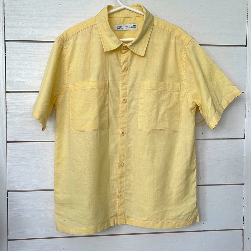 Zara Boys buttoned down short sleeved shirt